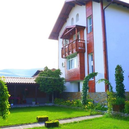 Guest House Simona Sapareva Banja Exteriör bild