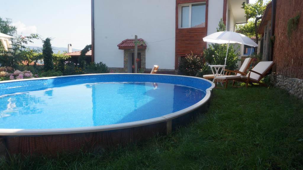 Guest House Simona Sapareva Banja Exteriör bild